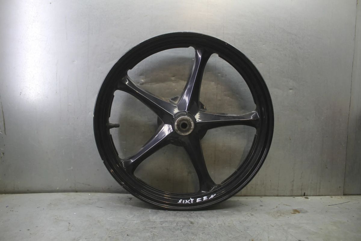 Suzuki Sixteen 125 Felga przód przednia