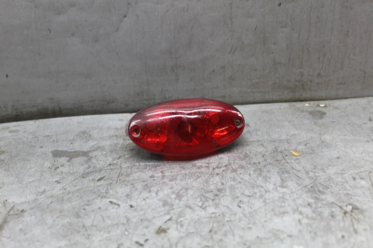 Peugeot Ludix Lampa tył tylna klosz